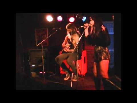 SMOKING MARTHA 'live' (Acoustic)