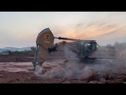 The SY485 excavator ripping in the construction site