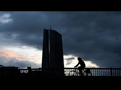 Goldman Sachs Sees European Economic Cycle `Near the Trough'