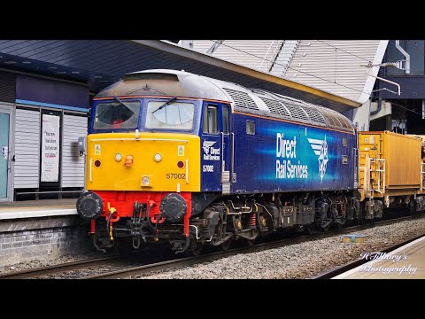 Class 57: DRS 57002 Drags Brand New HOBC Wagons Through Reading