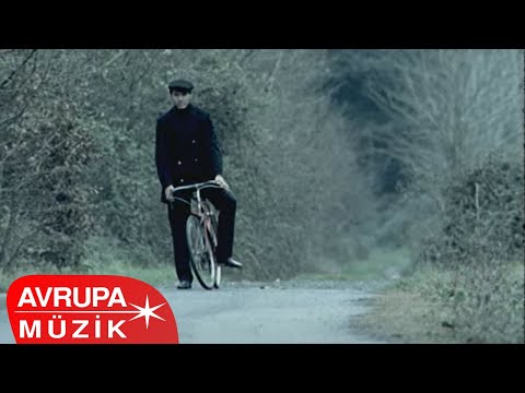 Çağdaş - Beklenen Şarkı (Official Video)