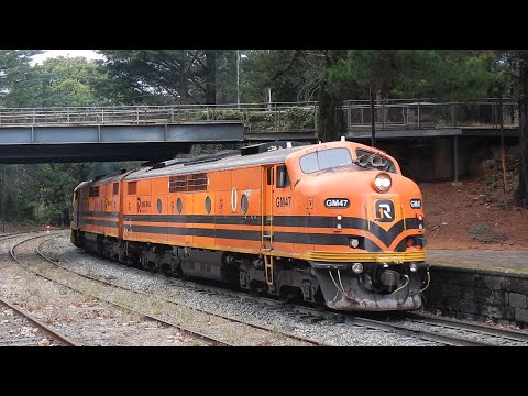 Rescued ORA Grain 1KA2 with Vintage GM class locomotives GM47 & GM37 leading - 14/06/2021