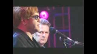 ELTON JOHN &amp; BRIAN WILSON - Wouldn&#39;t It Be Nice (Live, 2001)