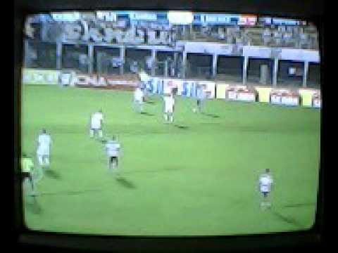 Santos 4 X 1 Linense