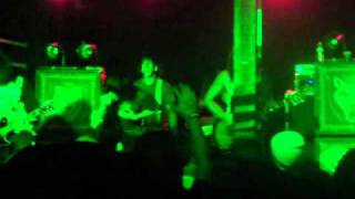 Sleeping With Sirens-Captain Tyin Knots Vs Mr Walkway (No Way)