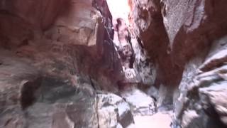 preview picture of video 'Wadi Rum Cave walking'
