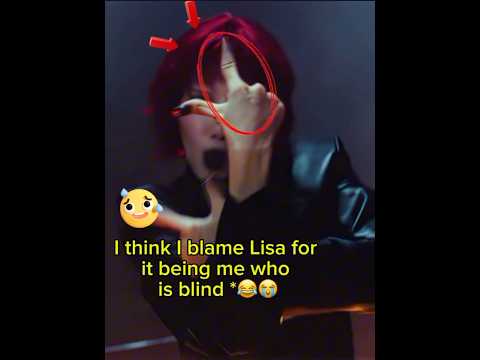 #blackpink #lisa #futw I think this time I have become stupid 😂💝 im sorry lia I saw you badly 😭🎀