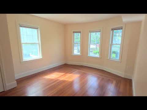 Gorgeous Brighton 3 Bed With Included Parking Available 9/1/26 property video