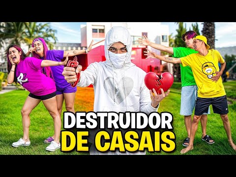 UM DESTRUIDOR DE CASAIS VISITOU A MANSÃO *Acabou com os casais ?