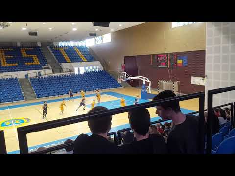 MECI BASKET CSM BUCUREŞTI VS T PACK 114 -15