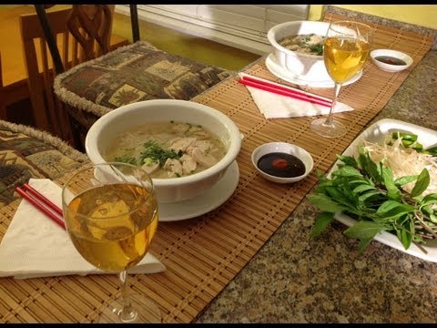 Vietnamese Food-Pho Ga-Pho Bo-How to Make Pho Ga-Vietnamese Chicken Noodle Soup-How To Make Pho