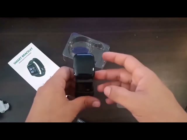 ساعة سمارت LH719 الذكية باللون الأسود – تتبع صحتك ورياضتك بأناقة! ⌚⚡