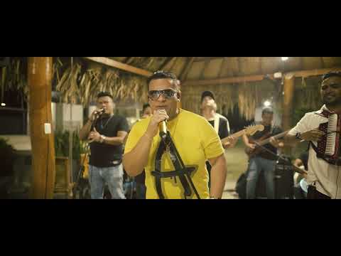 No Pude Quitarte Las Espinas - Erick Escobar (En Vivo)