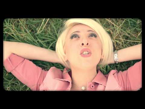ALESYA - APRO GLI OCCHI (Official Video)