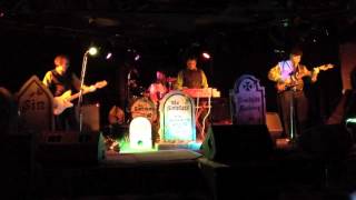 The Haunting Surf Sounds of The Sinisters LIVE @ Chasers, Scottsdale, AZ May 26, 2012 (1)