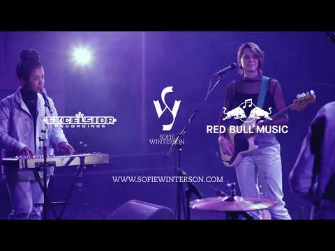 Sofie Winterson - 'Military Man' (Live Music Video)