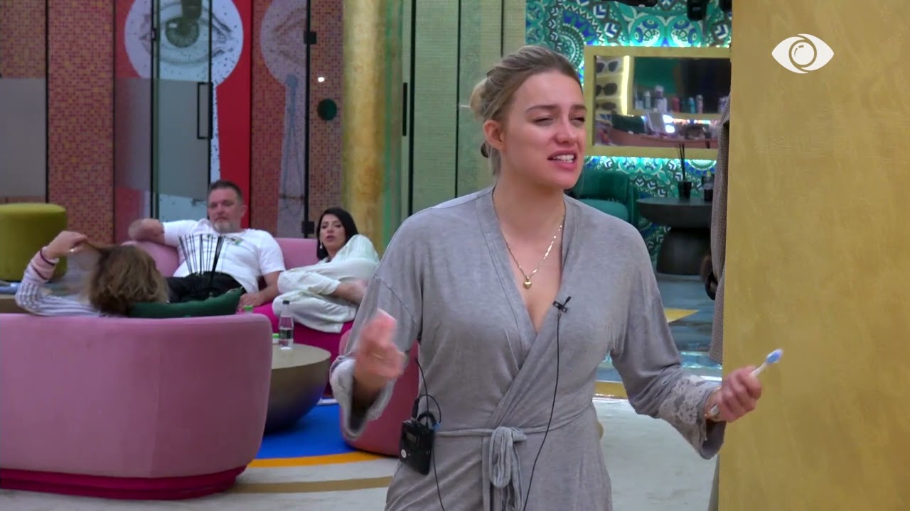 Heidi debaton me Romeon, ndërhyn dhe Meritoni: Kjo është një kinema