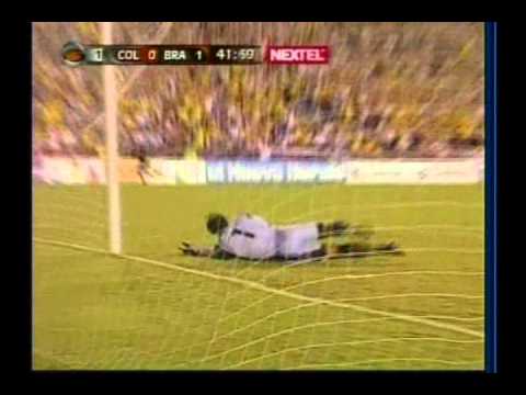 2003 (July 19) Brazil 2-Colombia 0 (Gold Cup).avi