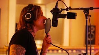 Keith Urban - The Making of &quot;Horses&quot; from Graffiti U