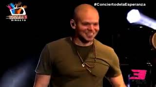Muerte en Hawaii - Calle13 en vivo Bogotá