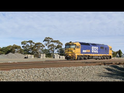 Diesel Locomotive 8132 Moves Into Gheringhap Engineers Siding (19/6/2020) - PoathTV Australian Train