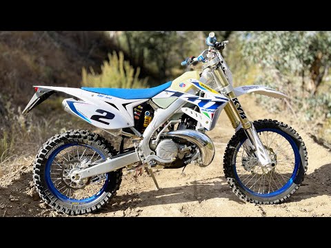 Electric Start 300cc Offroad Two Stroke 2021 TM 300en - Dirt Bike Magazine