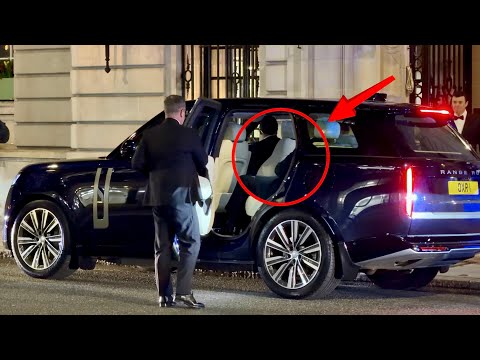 Magnificent Royal Arrival: Black-Tie Dinner in Pall Mall, Central London