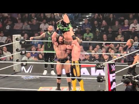 The Uso’s vs Logan Paul & Drew McIntyre Full Match - WWE Raw 11/24/2025