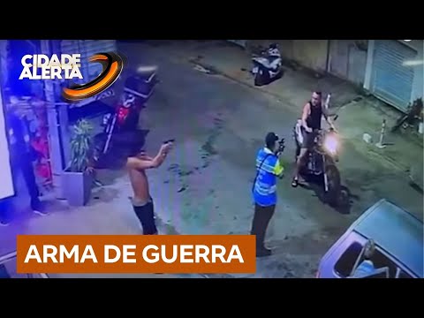 Policial é morto a tiros durante assalto