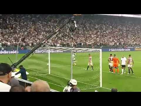 Gol do Rodriguinho filmado nas Arquibancadas da Arena Corinthians