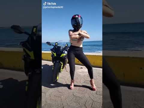 TikTok Videos by Hot busty girls 85