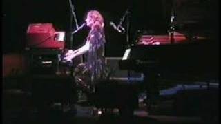 Tori Amos-Riverside.Church-NY-2002 =11-Cool On Your Island