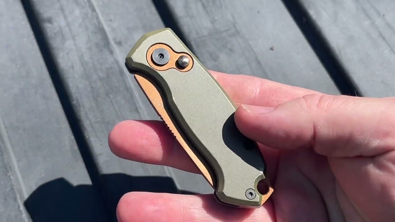 Boker Kompakt CA-legal Automatic Knife | The Gear Bunker
