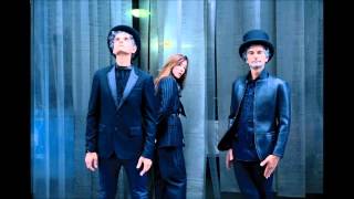 Blonde Redhead - For The Damaged + For The Damaged Coda