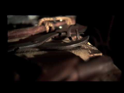 Zwart Licht - Guillotine