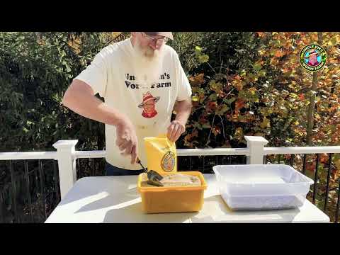 What to expect: Uncle Jim's Worm Farm special worm food blend