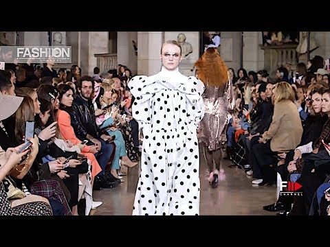 PAUL&JOE Fall 2019 Paris - Fashion Channel