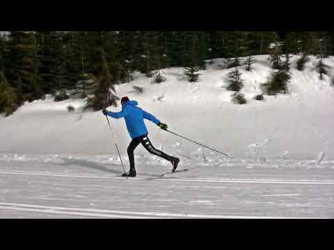 Shuffling vs Striding in Classic Cross Country Skiing- Why the Difference?