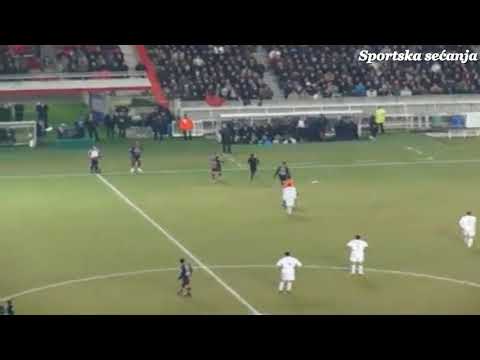 Kežmanovo nezadovoljstvo na "Parku Prinčeva"