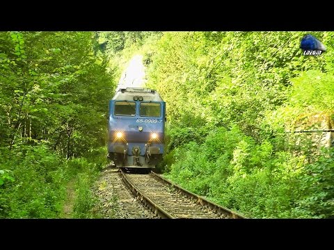 Trenuri in Defileul Crisului Repede pe Apus/Trains in Crisul Repede`s Canyon on Sunset18 August 2016