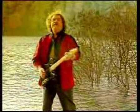 Wawele & Jan Wojdak - Zaczarowany fortepian (oficjalny teledysk)