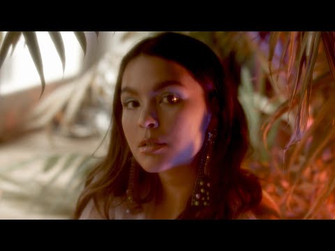 Pilar Vega - Glow (Official Video)
