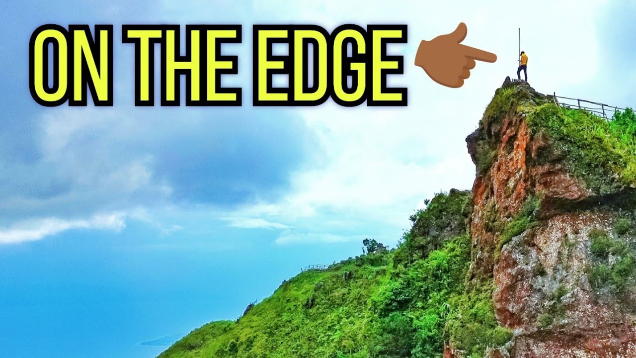 Join a traveler on a captivating hike to Kandungaw Peak.