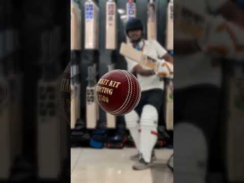 Biggest Shot! Cricket Kit Starting ₹3500 Only @ Mahavir Sports  #mahavirsports #cricket #cricketgear