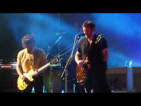 Radioactive, Kings of Leon live at Ippodromo del Galoppo di San Siro, Milan 21.06.2017