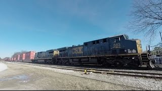 preview picture of video 'CSX Stack Train in Athens, Alabama with some Snow on Cars'