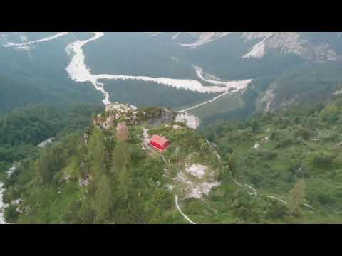 Bivacco Stuparich, Jof di Montasio