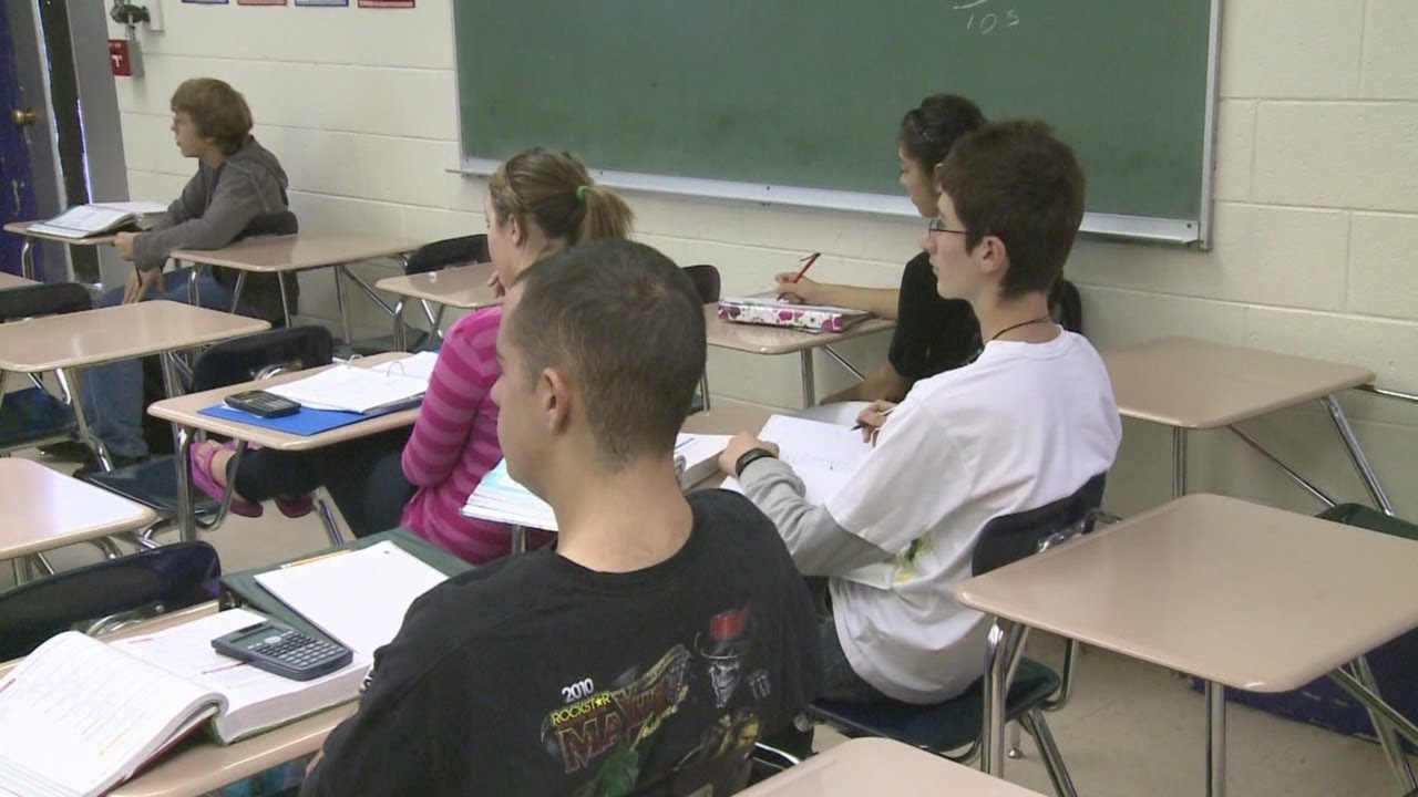Students, staff react to proposed science curriculum changes