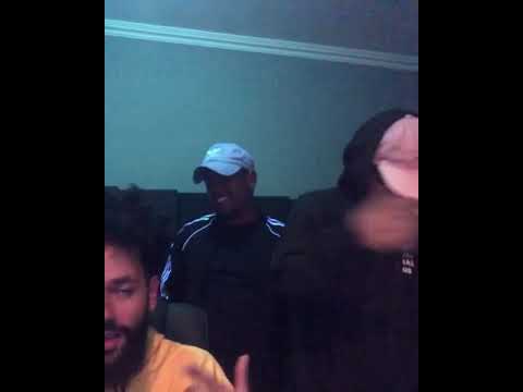 Krawk - Bem Melhor Sozinho Feat Mc Davi (Previa)