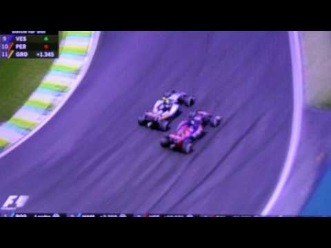 Max Verstappen overtaking Perez , commentator goes wild